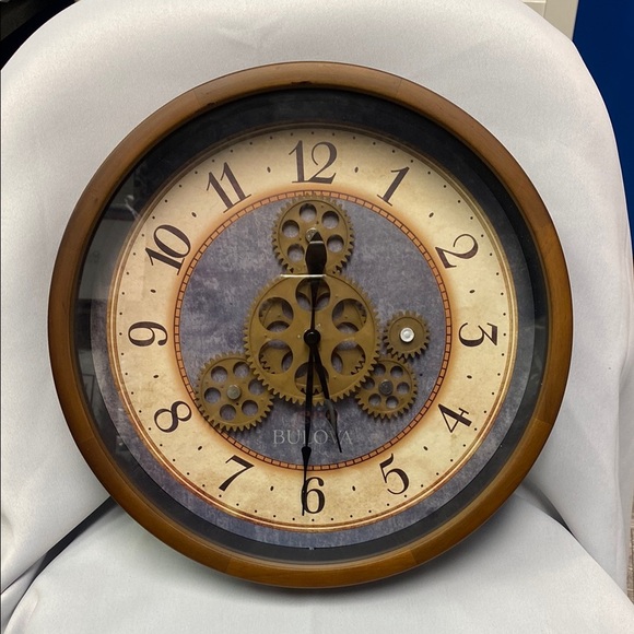 Bulova Brown and Cream Decorative Clock - Picture 1 of 3